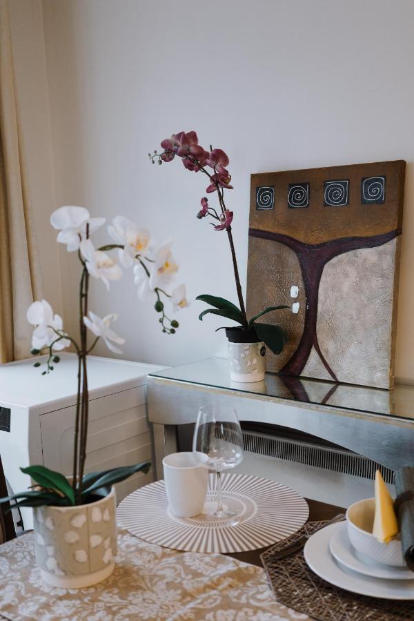 Smithfield Square Nest Entire Apt Dublin Extérieur photo