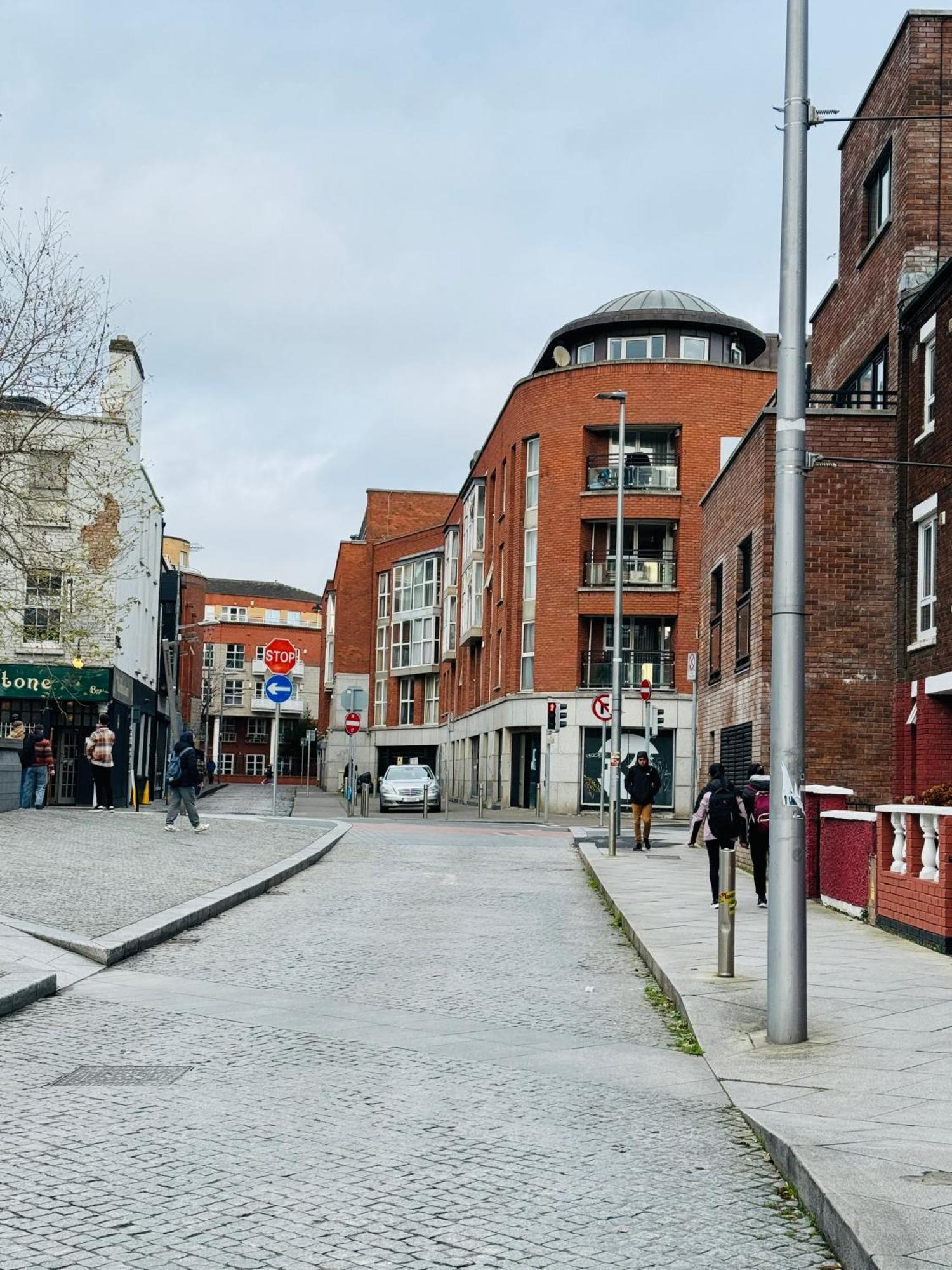 Smithfield Square Nest Entire Apt Dublin Extérieur photo